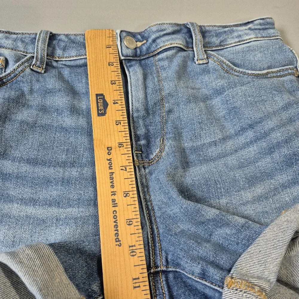 Judy Blue Shorts Womens XL Denim Jean Mid Rise Cuffed‎ Stretch Distressed Summer